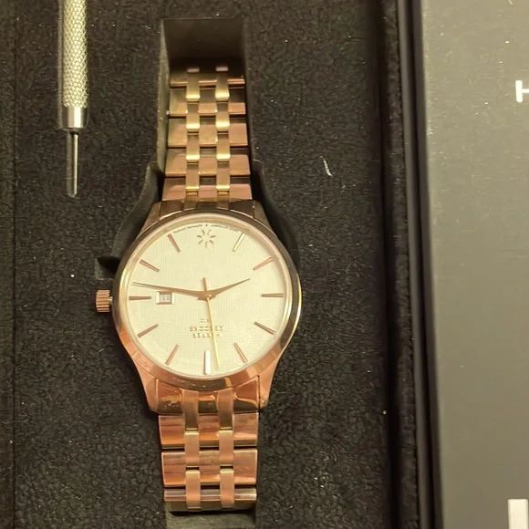 harper brooks | Other | Harper Brooks Womens Rose Gold Watch  display picture 1